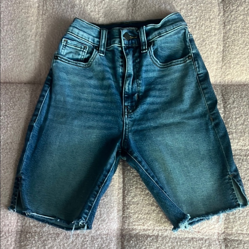Fashion Nova Medium Wash  Shorts - Size 0